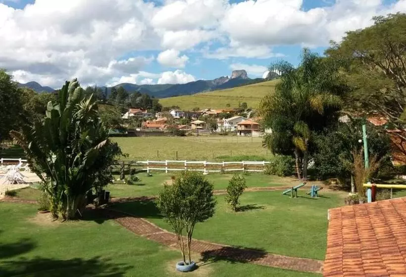 ユースホステル Pousada Chalés Da Estalagem