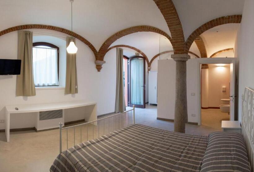 ホテル Agriturismo Mascudiera