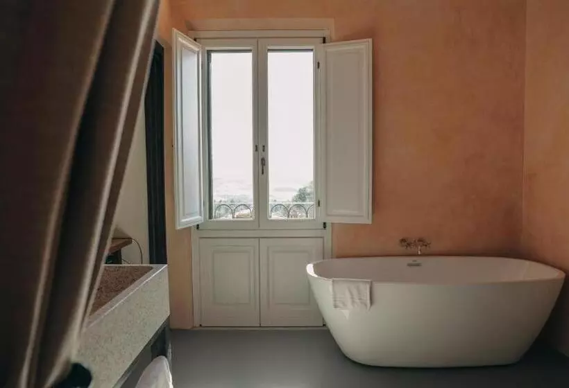 Hotelli Villa Lena
