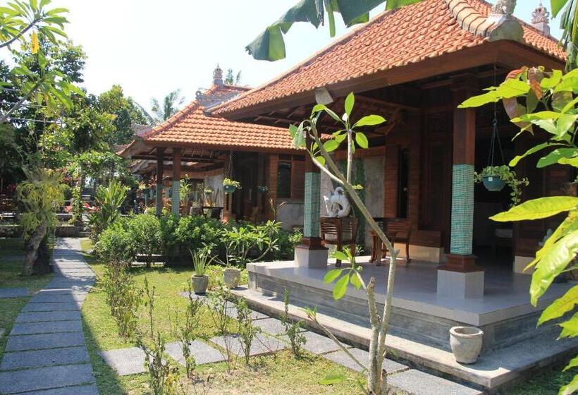 Pensión Nur Guest House By Purely