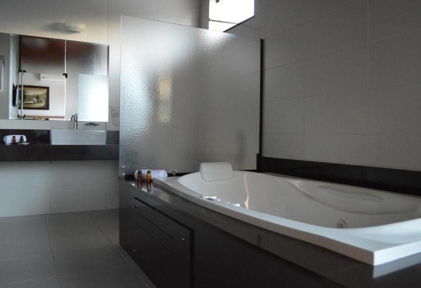 פנסיון Pousada Terê Parque