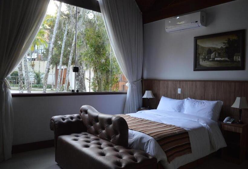 פנסיון Pousada Terê Parque