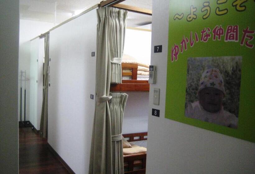 ペンション Yukaina Nakamatachi