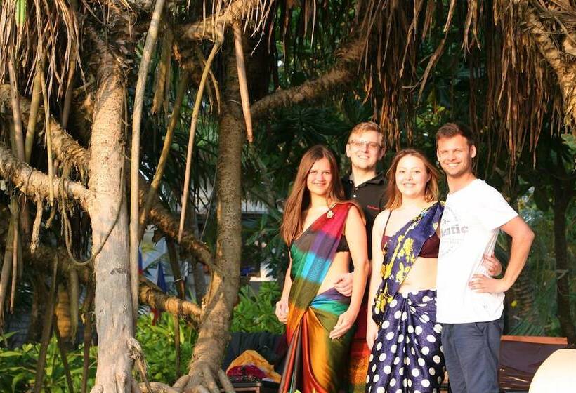 فندق صغير Arcade Beach