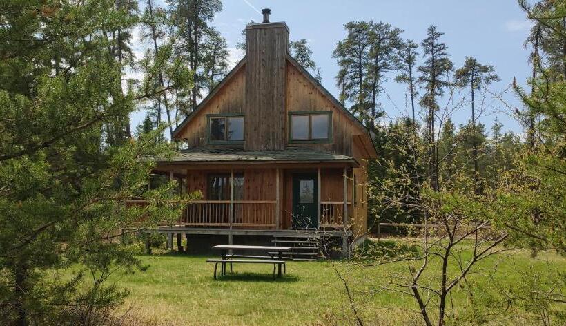 הוסטל Camp Taureau   Altaï Canada