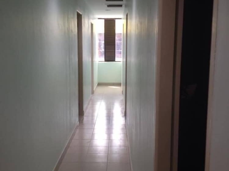 هاستل Miri Budget Inn