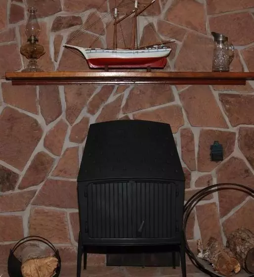 Retkeilymaja Shining Waters Country Inn