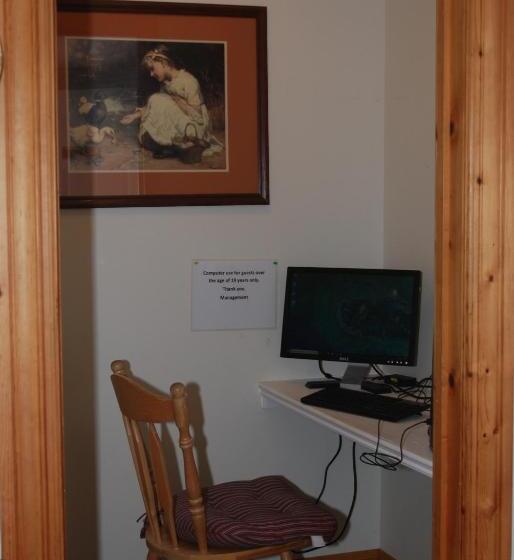 هاستل Shining Waters Country Inn