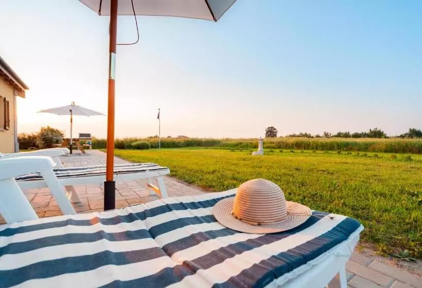 هتل Agriturismo Primaluna
