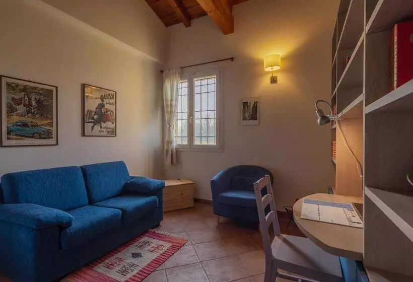 هتل Agriturismo Primaluna