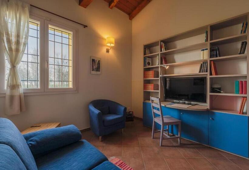 فندق Agriturismo Primaluna