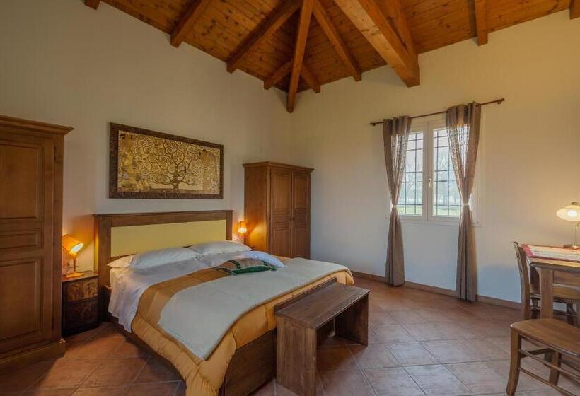 فندق Agriturismo Primaluna