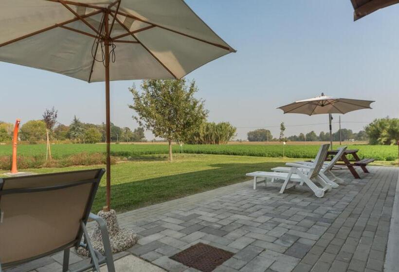 فندق Agriturismo Primaluna