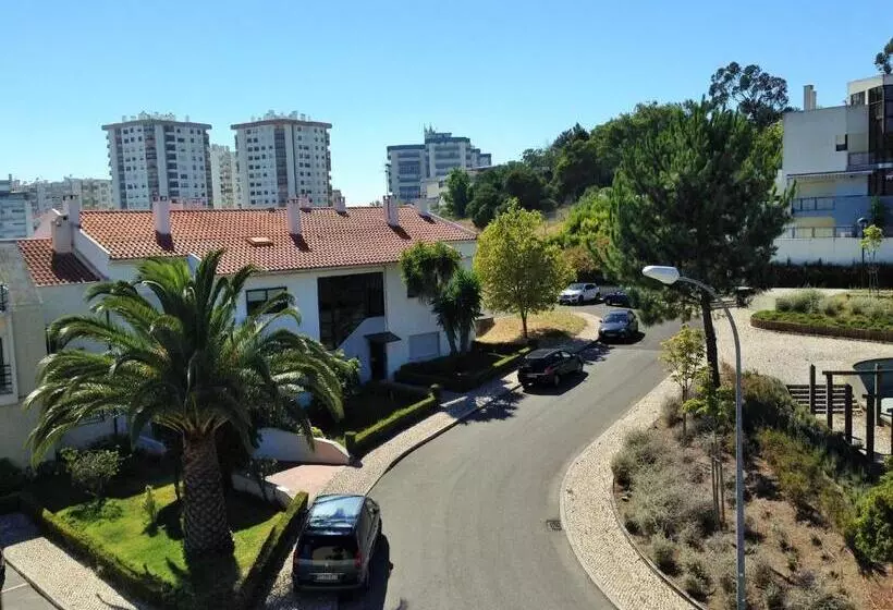 Majatalo Discovery Apartment Carnaxide