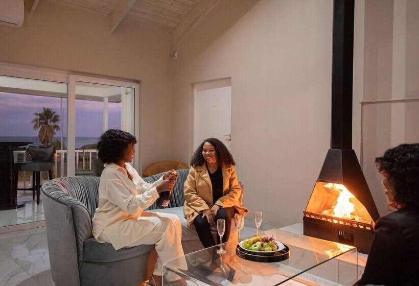 פנסיון Dolphin Bay Boutique Hotel And Spa