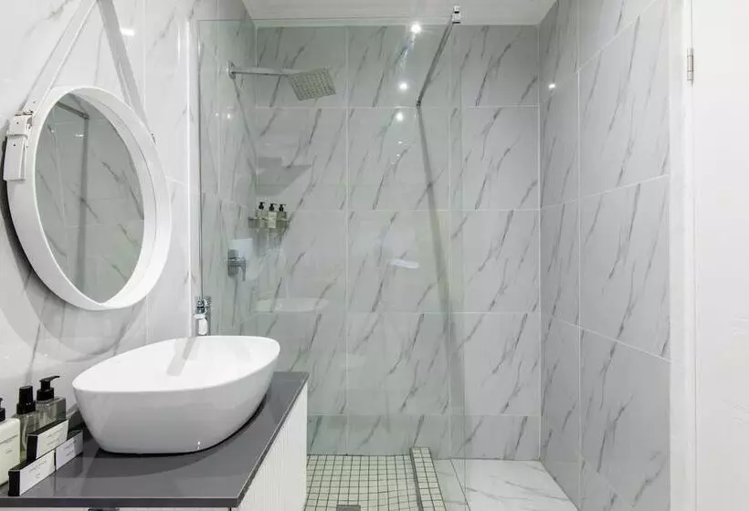 پانسیون Dolphin Bay Boutique Hotel And Spa