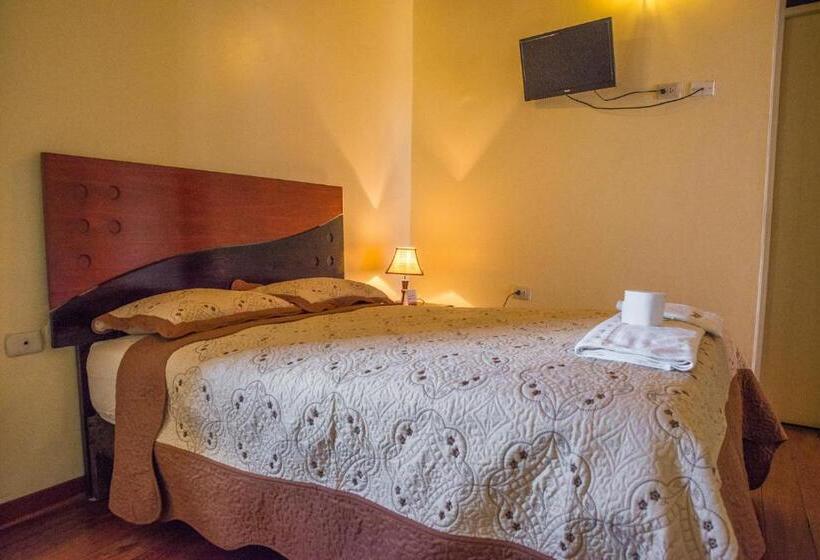 پانسیون Hostal Catequil