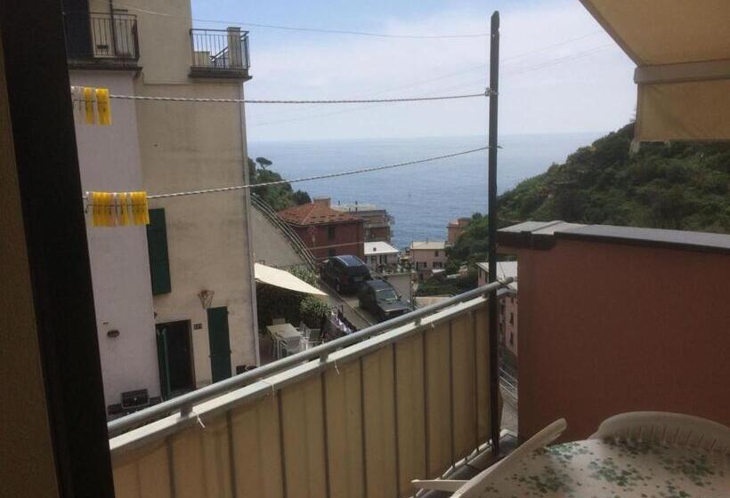 펜션 In Tracastello   Air Cond   Parking Not Included