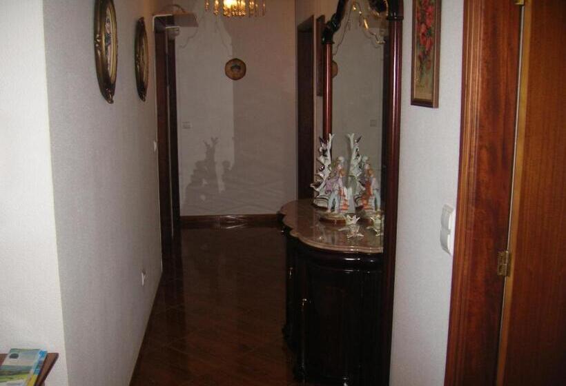 פנסיון Residencia Ana