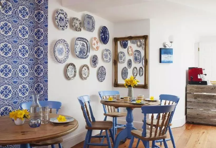 Majatalo The Townhouse Strand