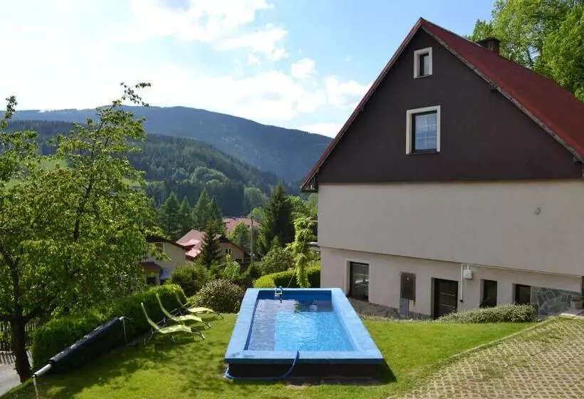 Majatalo Ubytování V Soukromí   U Hlinků