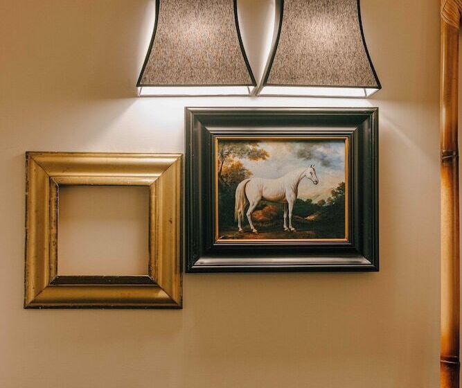 בית מלון כפרי The Couper Condotti