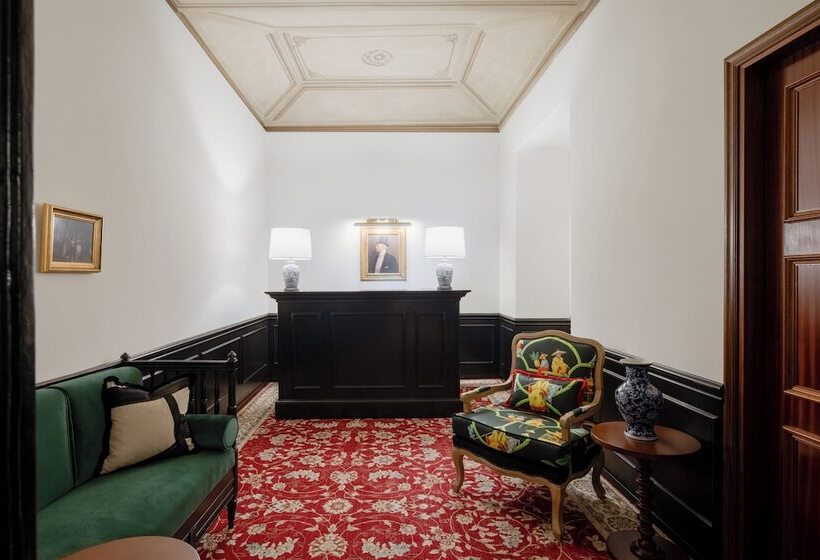 בית מלון כפרי The Couper Condotti