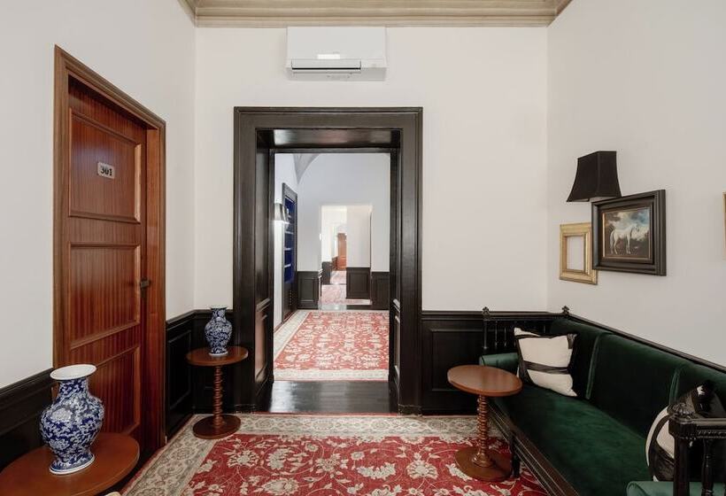 בית מלון כפרי The Couper Condotti