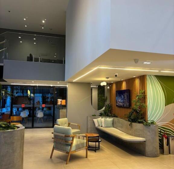 בית מלון כפרי Stay Batel Luxo Em Curitiba