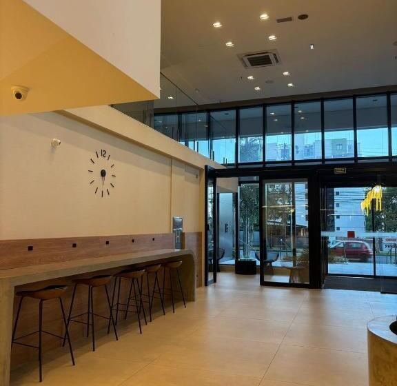 בית מלון כפרי Stay Batel Luxo Em Curitiba