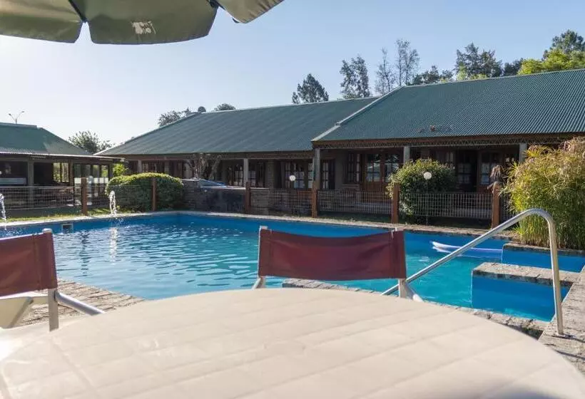 Retkeilymaja Hostal Canela