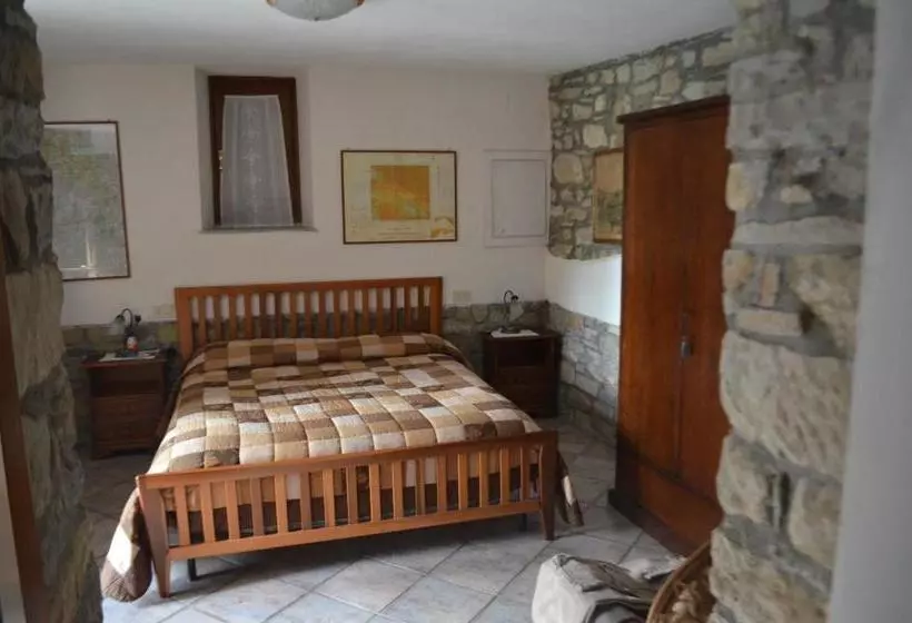ホテル Agriturismo Flora