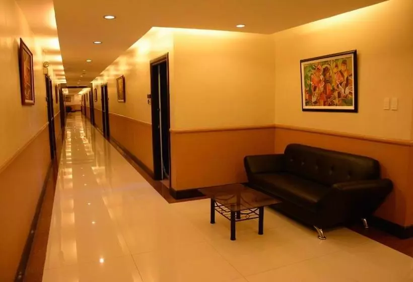 هاستل Siayan Travellers Inn