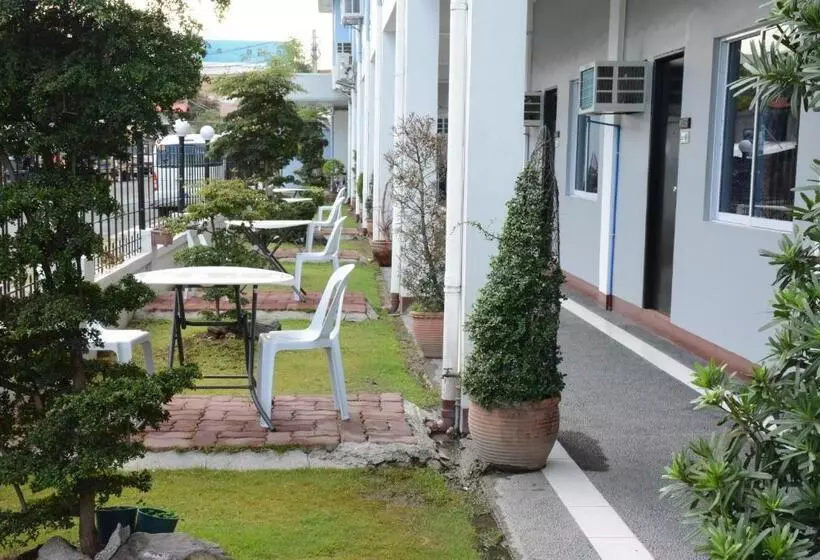 هاستل Siayan Travellers Inn