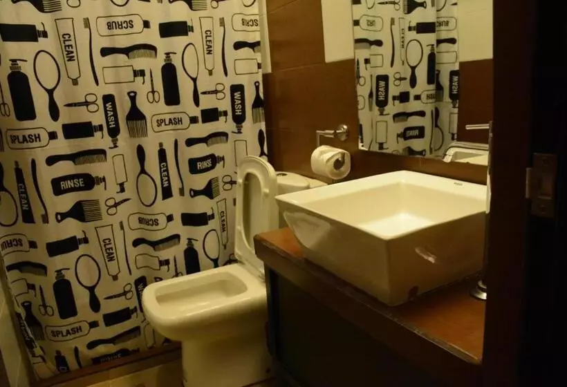 هاستل Siayan Travellers Inn