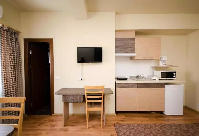 Apart Hotel Bonjour Cluj