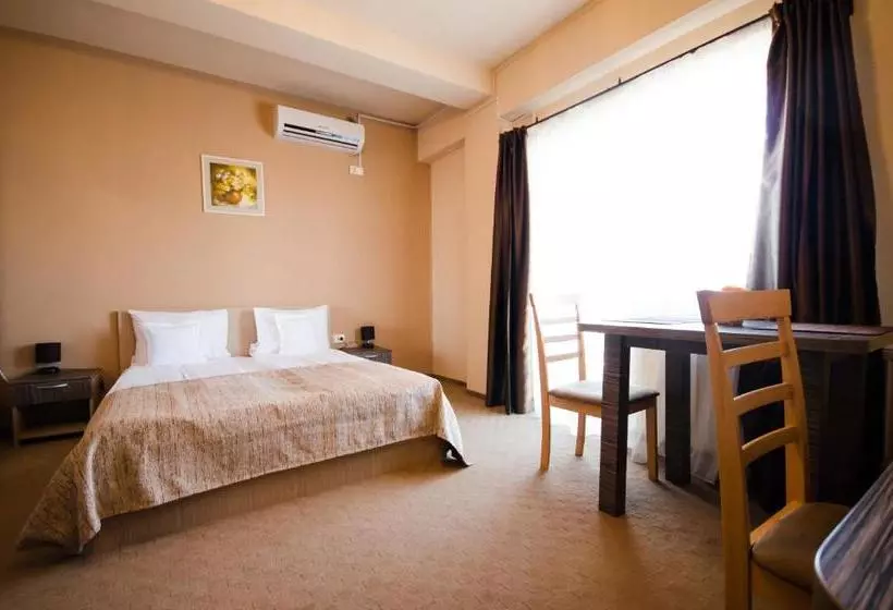 Apart Hotel Bonjour Cluj