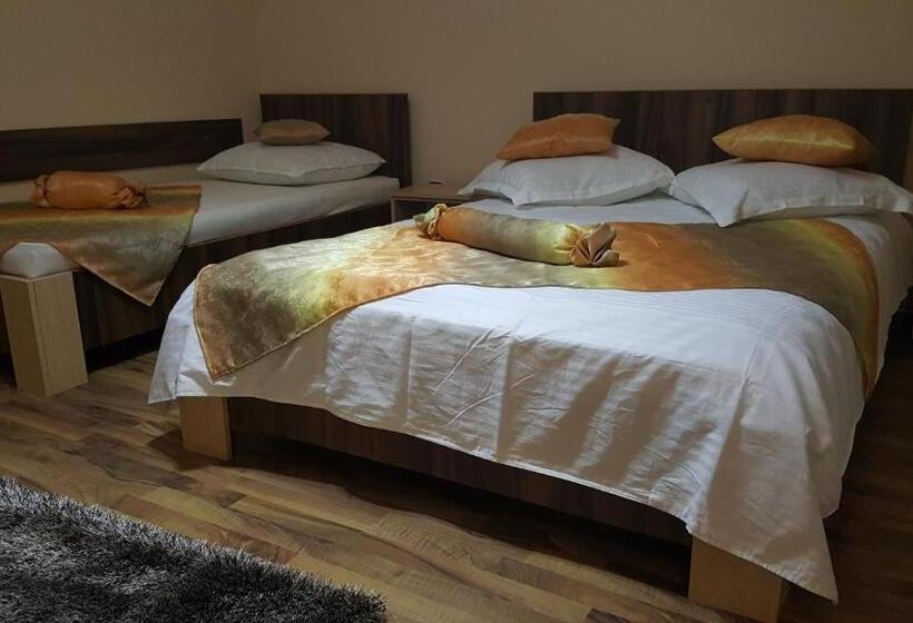 پانسیون Casa Alex