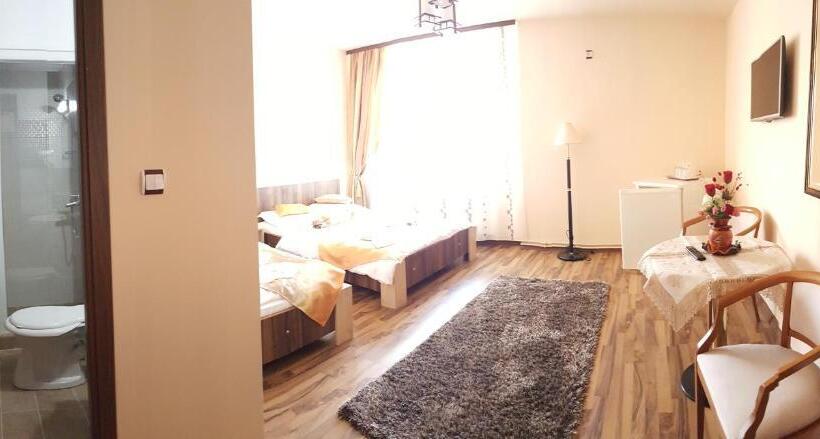 پانسیون Casa Alex