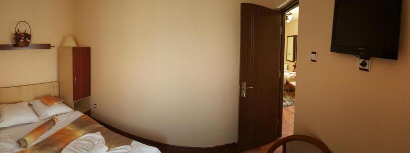 پانسیون Casa Alex