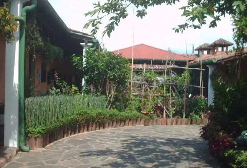 Retkeilymaja Villa Santo Domingo