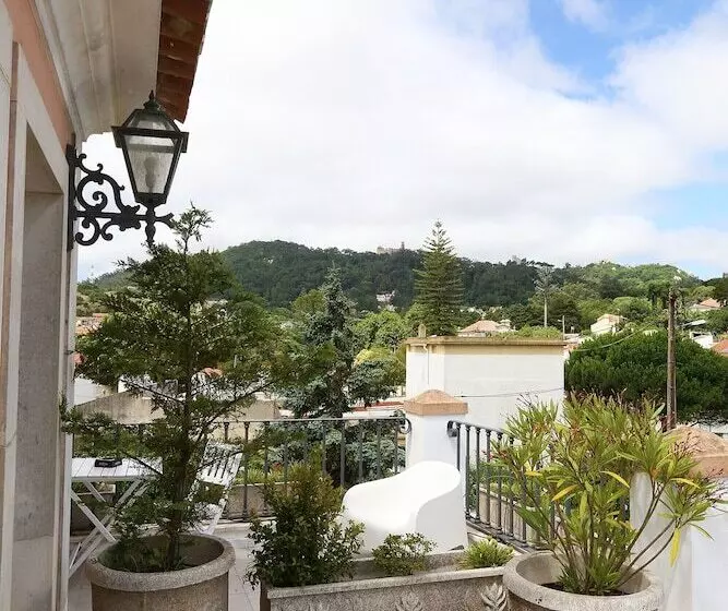 Majatalo Cosy Sintra