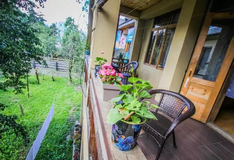 پانسیون Eka&nino Guesthouse