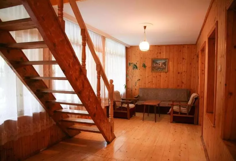 پانسیون Eka&nino Guesthouse