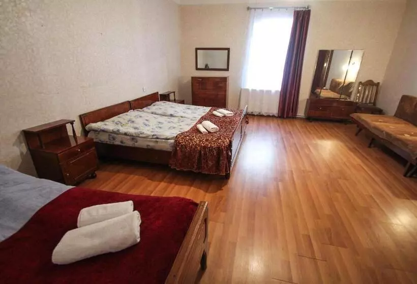 پانسیون Eka&nino Guesthouse