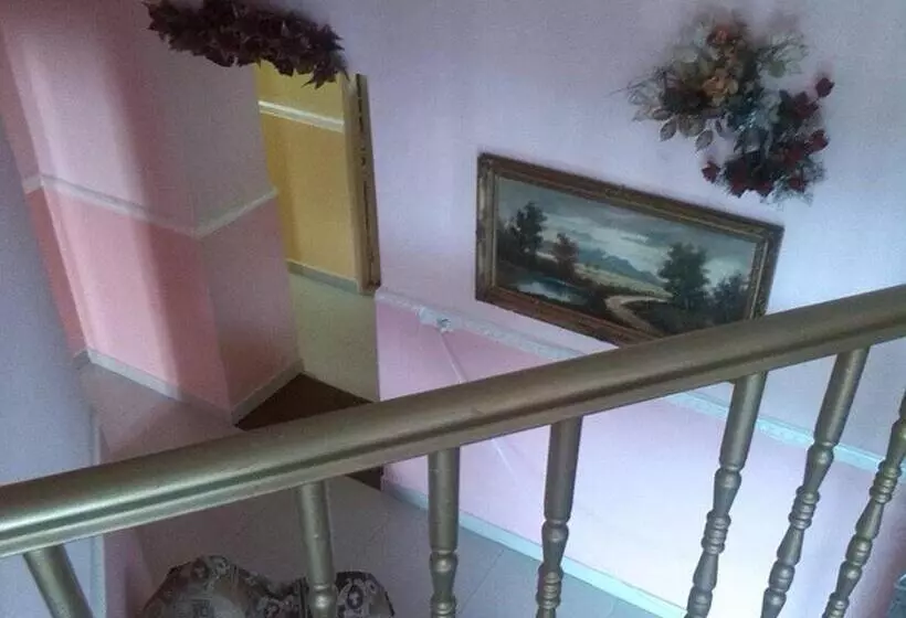 پانسیون Hostel Georgia