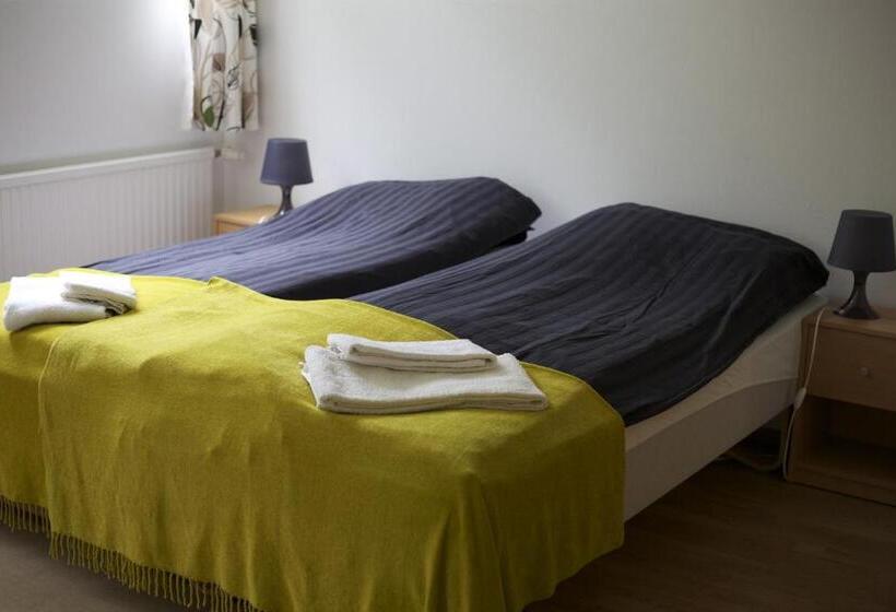 پانسیون Lagarfell Studios