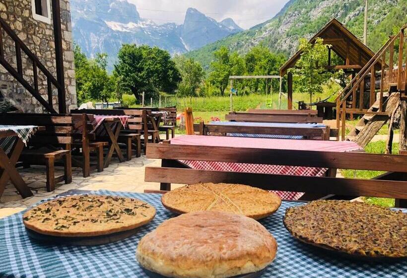 Majatalo Shpella Guesthouse Theth