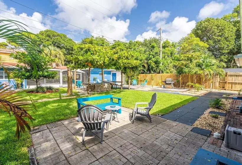 پانسیون The Blue House Fort Lauderdale