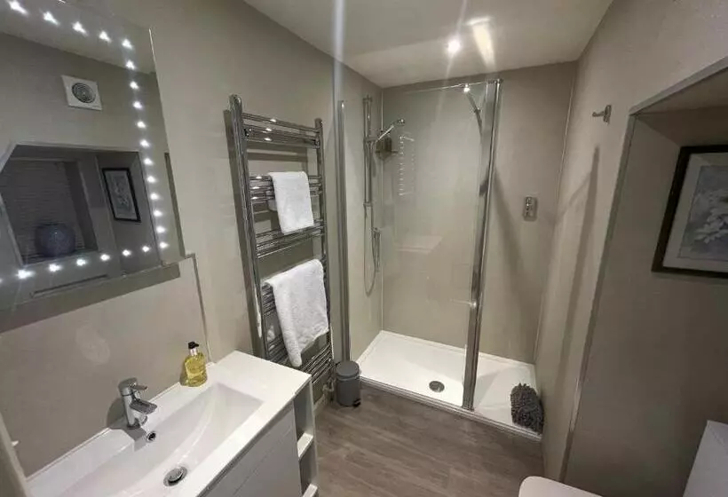 Pension (Hôtel basse catégorie) The Old Forge